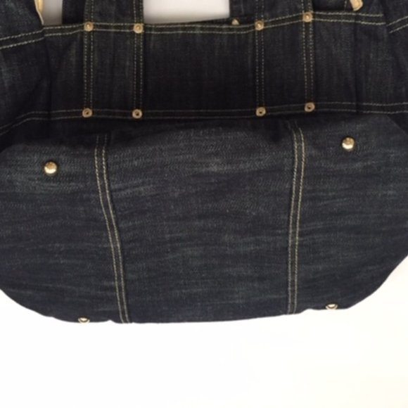 CHANEL Denim Tote / Shoulder Bag - Picture 15 of 16